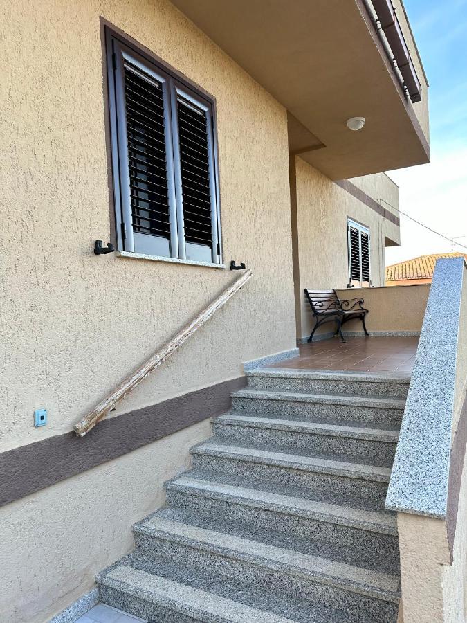 Ferienwohnung Residenza M.E.M. La Maddalena La Maddalena  Exterior foto