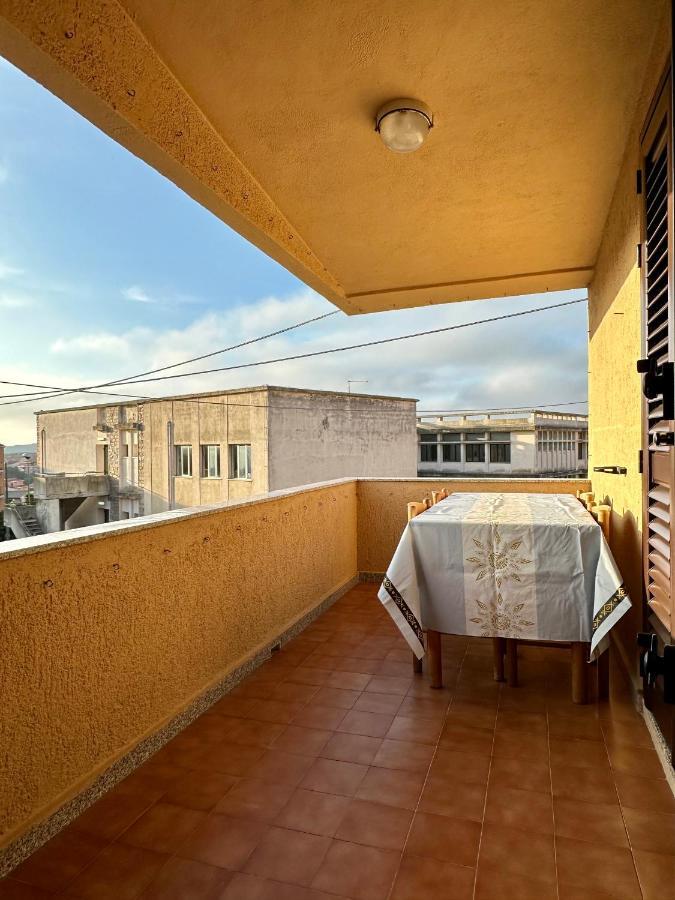 Ferienwohnung Residenza M.E.M. La Maddalena La Maddalena  Exterior foto