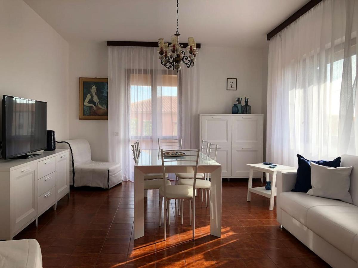 Ferienwohnung Residenza M.E.M. La Maddalena La Maddalena  Exterior foto