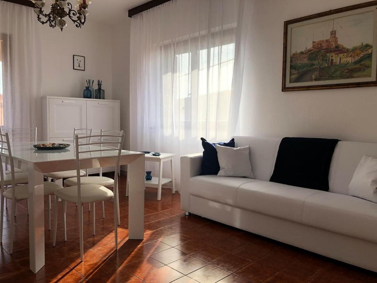 Ferienwohnung Residenza M.E.M. La Maddalena La Maddalena  Exterior foto