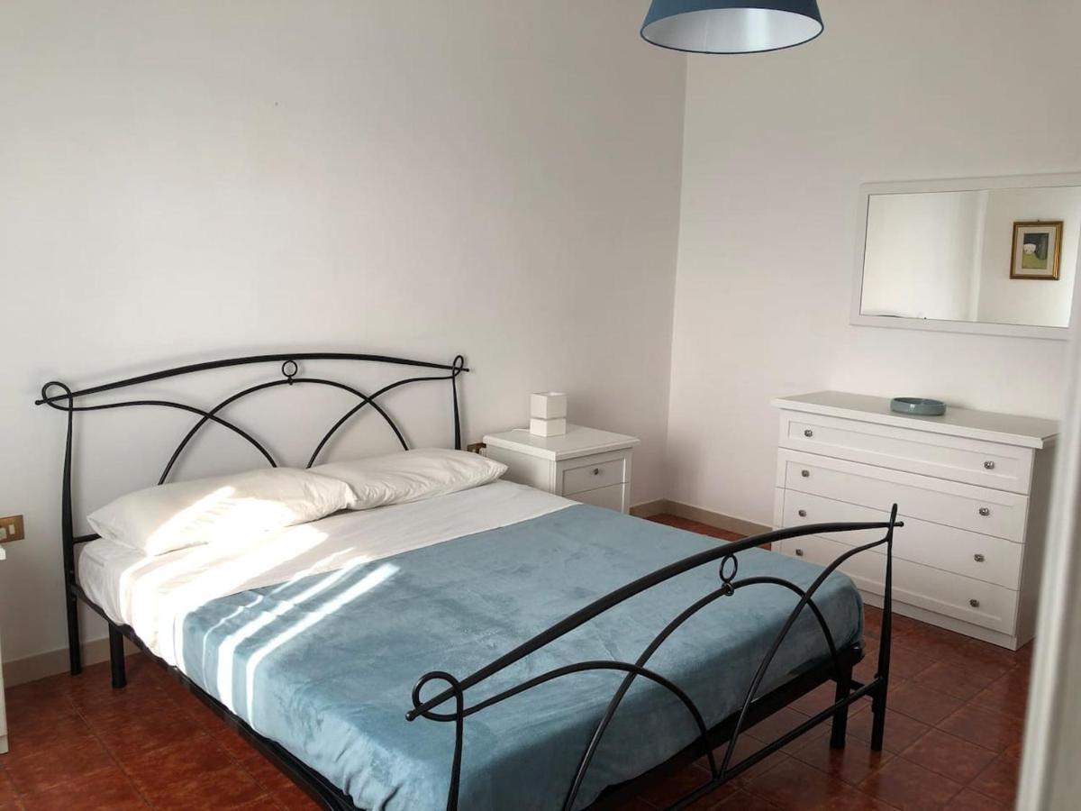 Ferienwohnung Residenza M.E.M. La Maddalena La Maddalena  Exterior foto
